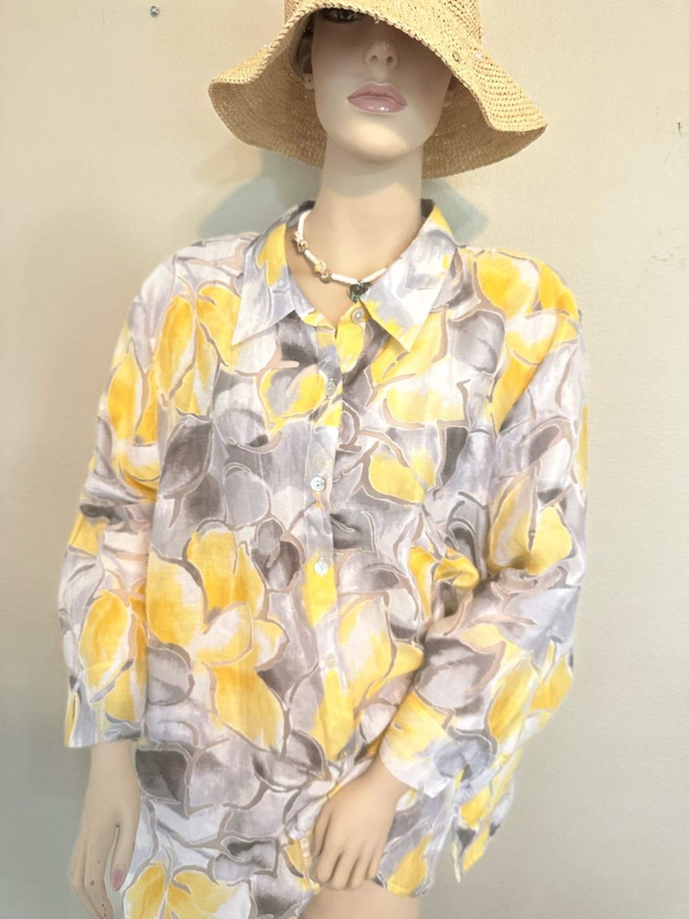 Alfred Dunner Yellow and Gray Floral Button-Front Shirt - Picture 2 of 4